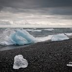 dark beach ... [2]