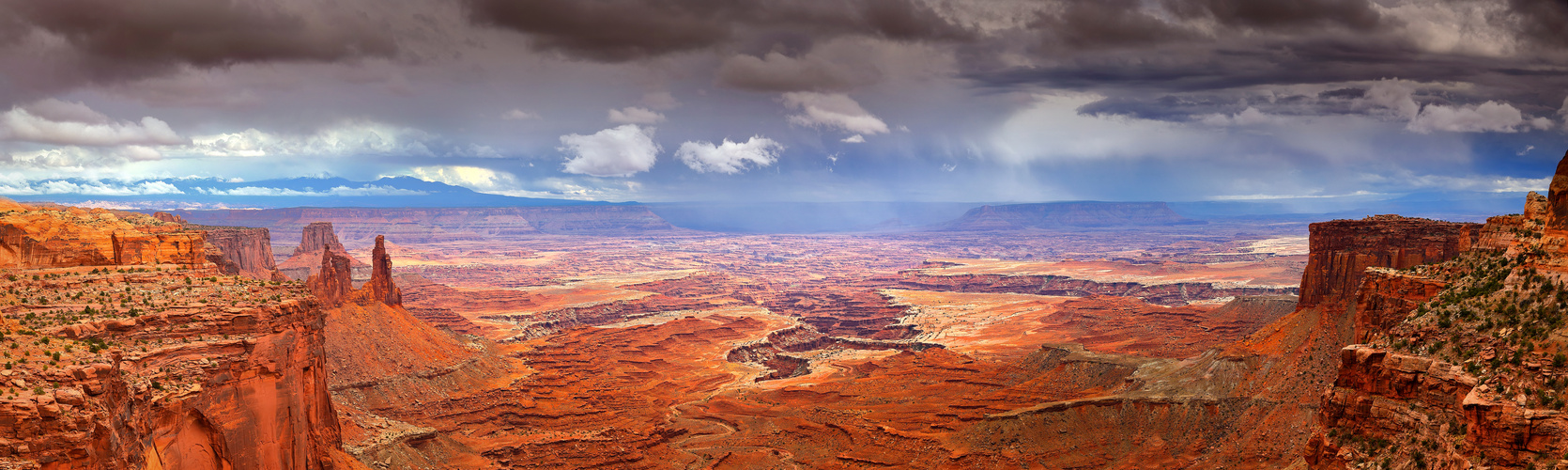 ~ DARK CANYONLANDS IV ~