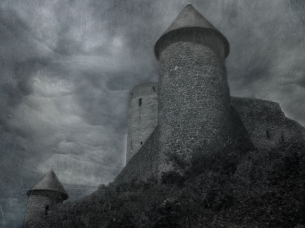 Dark Castle