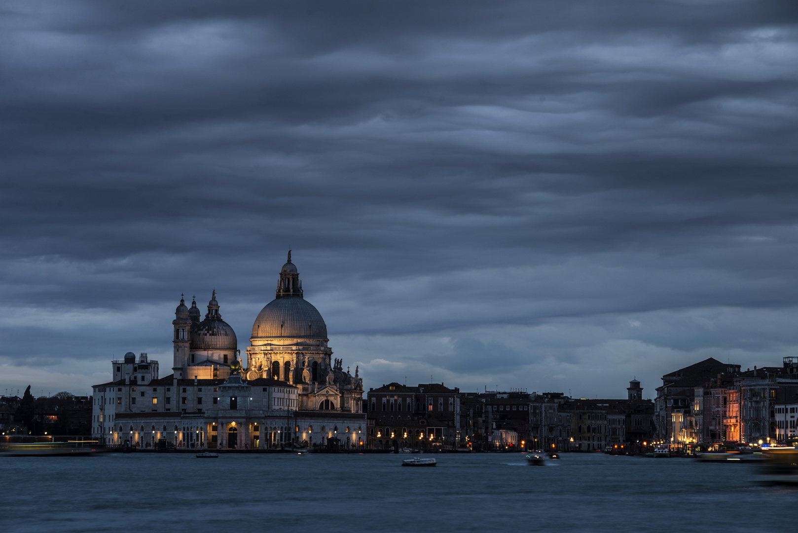 Dark days Venice