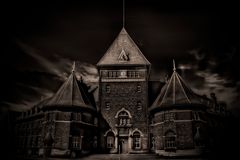 Dark House