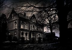 Dark House