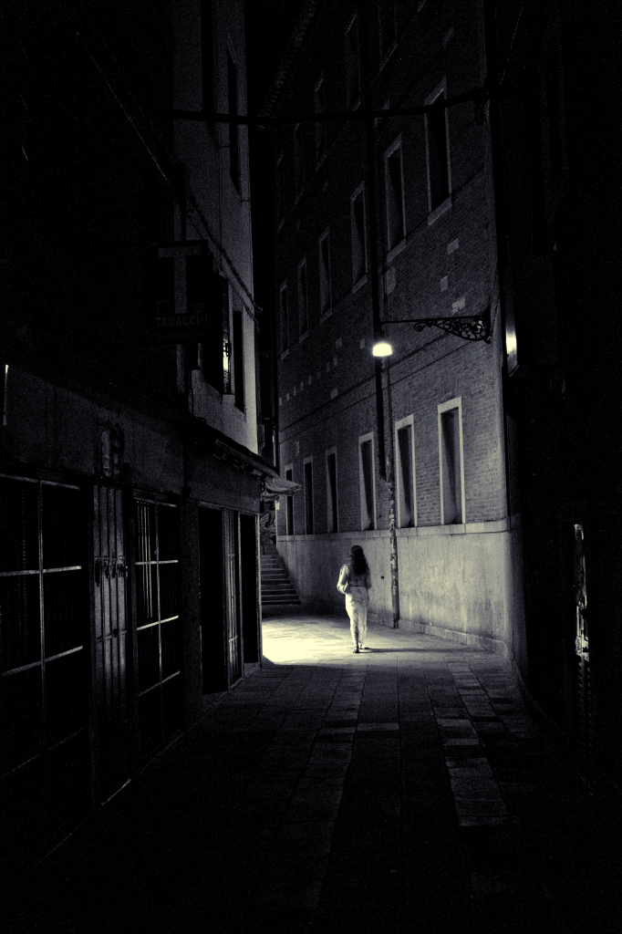 dark streets of venice