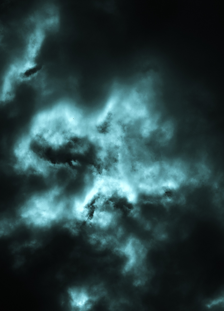 *Darkness - Wolkenwelt 23*