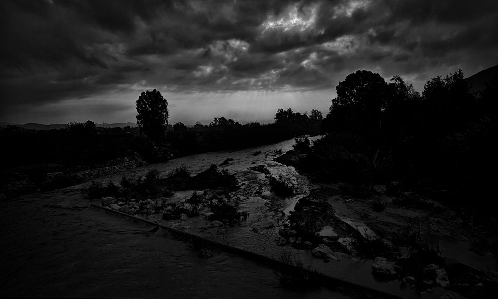 dark.river.ceremony