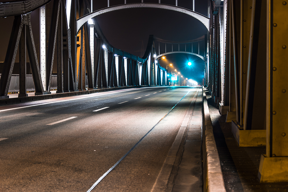 Darmstädter Brücke am Bahnhof