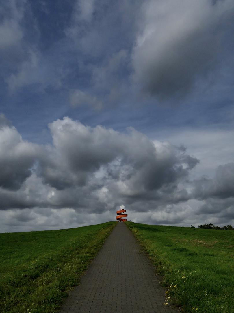 darüber nur noch der Himmel