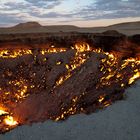 Darvaza Gas Crater / Door to Hell / Krater von Derweze / Turkmenistan