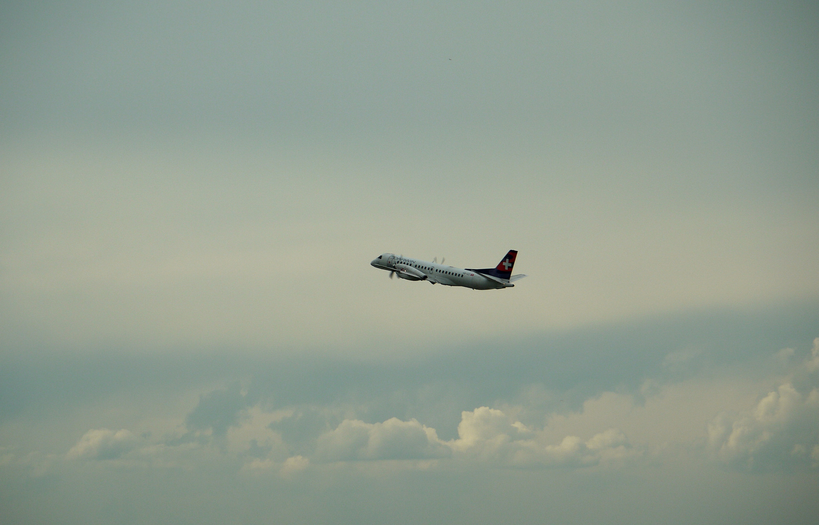 Darwin AIrlines at ZRH