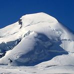 Das 4027m hohe Allalinhorn im Wallis-"Hausberg in Saas-Fee"