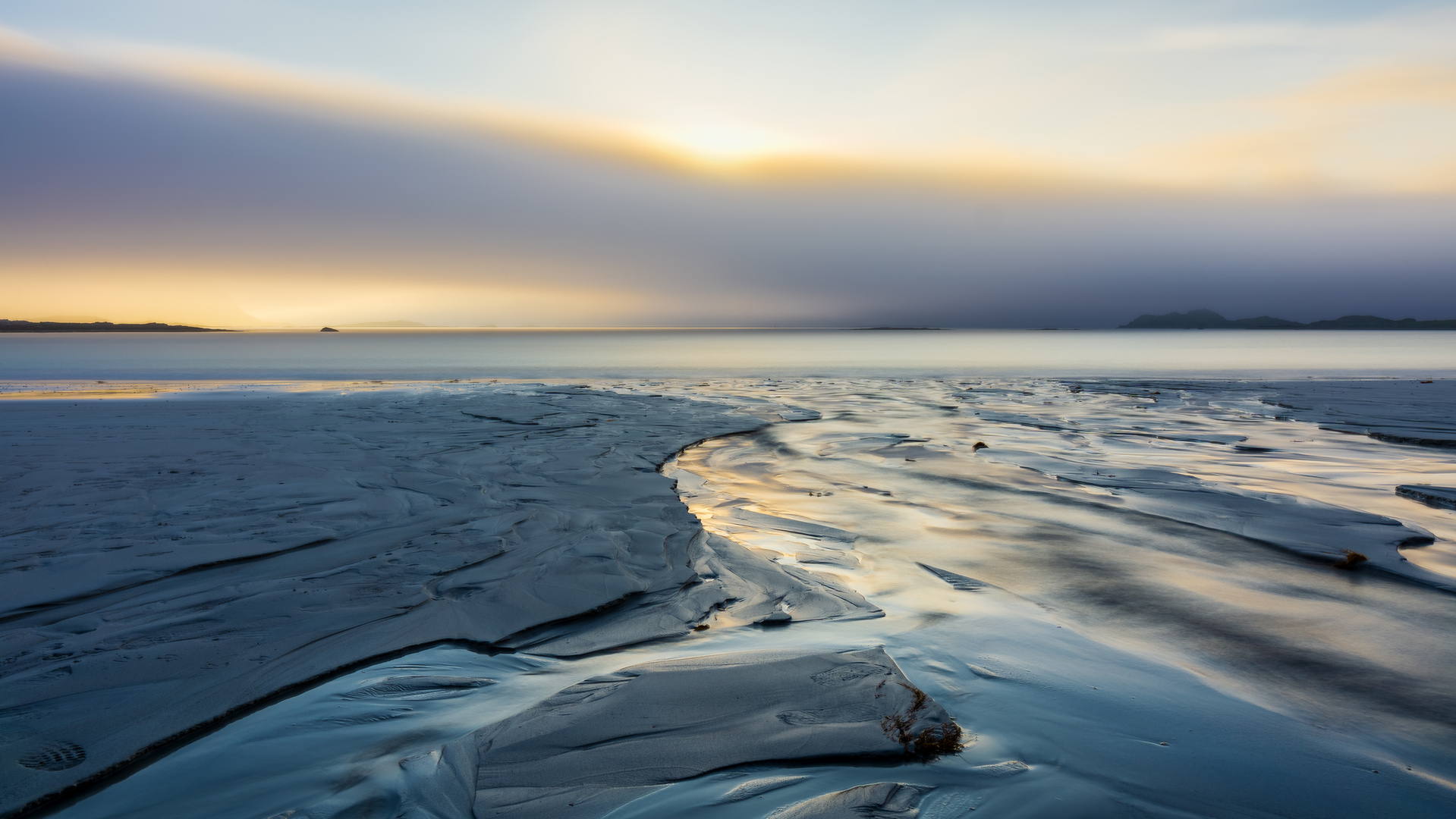 Das Abendlicht über dem Strand von Ramberg