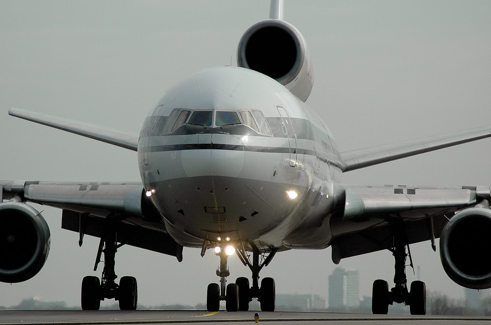 Das Air Cargo 5X-DAS, Flughafen Amsterdam Schiphol