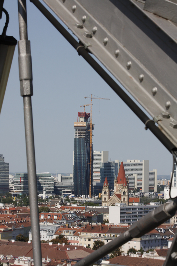 Das aktuell höchste Gebäude von WIEN - DC Tower