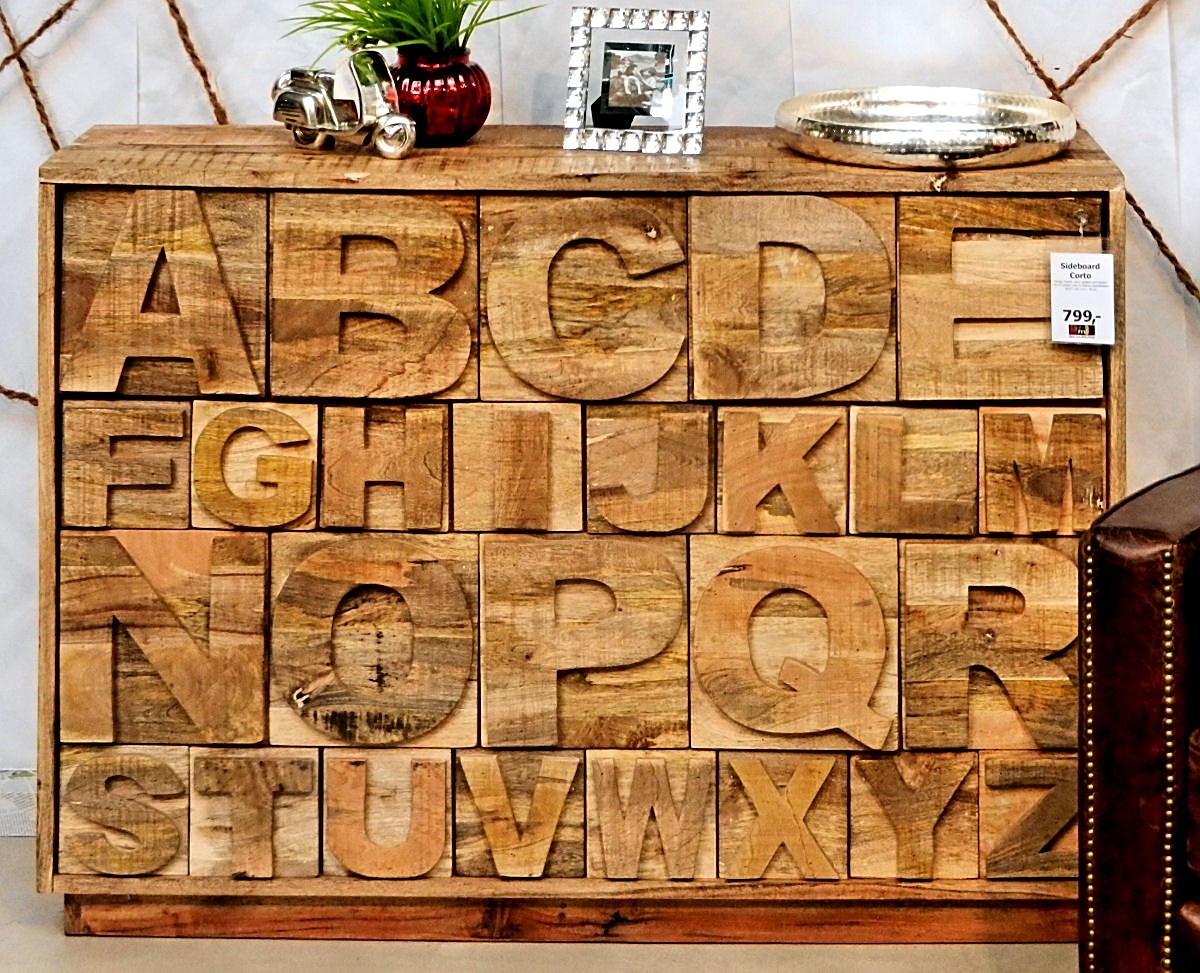 Das Alphabet Sideboard