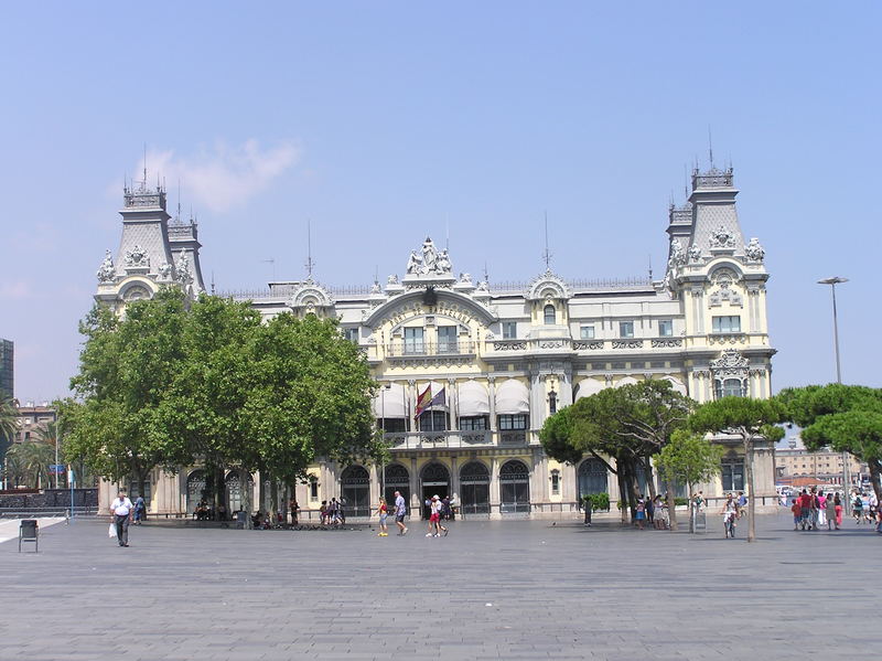 das alte Hafen Gebeude von Barcelona