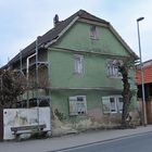 Das alte Haus und der (scheinbar) unverwüstliche Baum 05