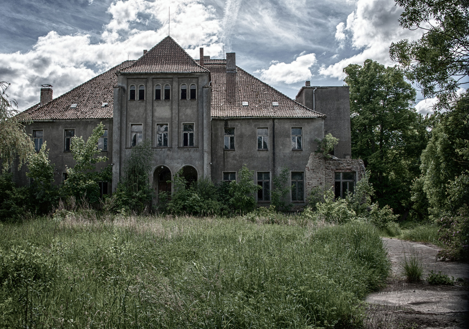 das alte Herrenhaus in Düssin..