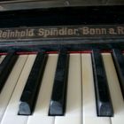 Das alte Herz der Klavier