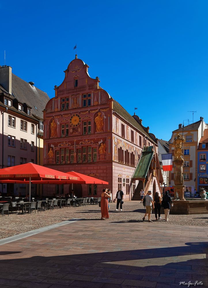 Das alte Rathaus / L'hôtel de ville historique