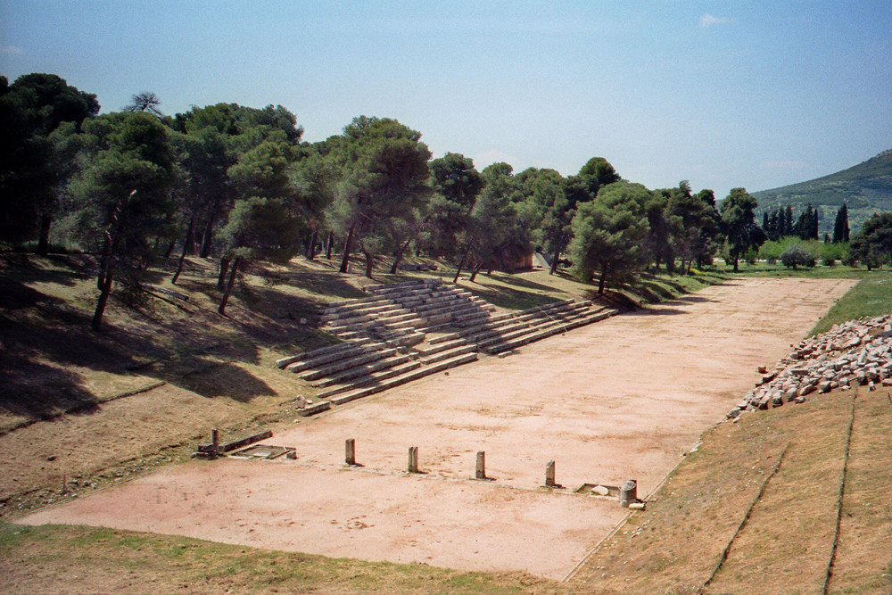 Das antike Stadion von Epidaurus ( Epidavros) -Griechenland