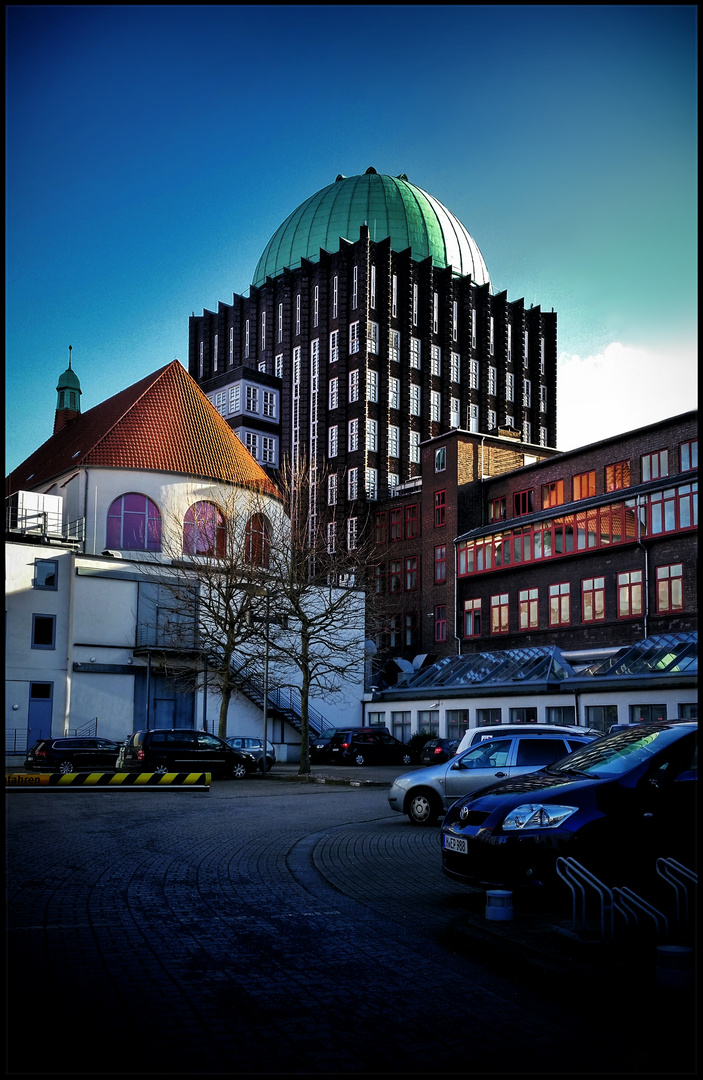 Das "Anzeiger"-Hochhaus in Hannover