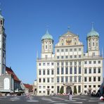 Das Augsburger Rathaus mit dem Perlachturm