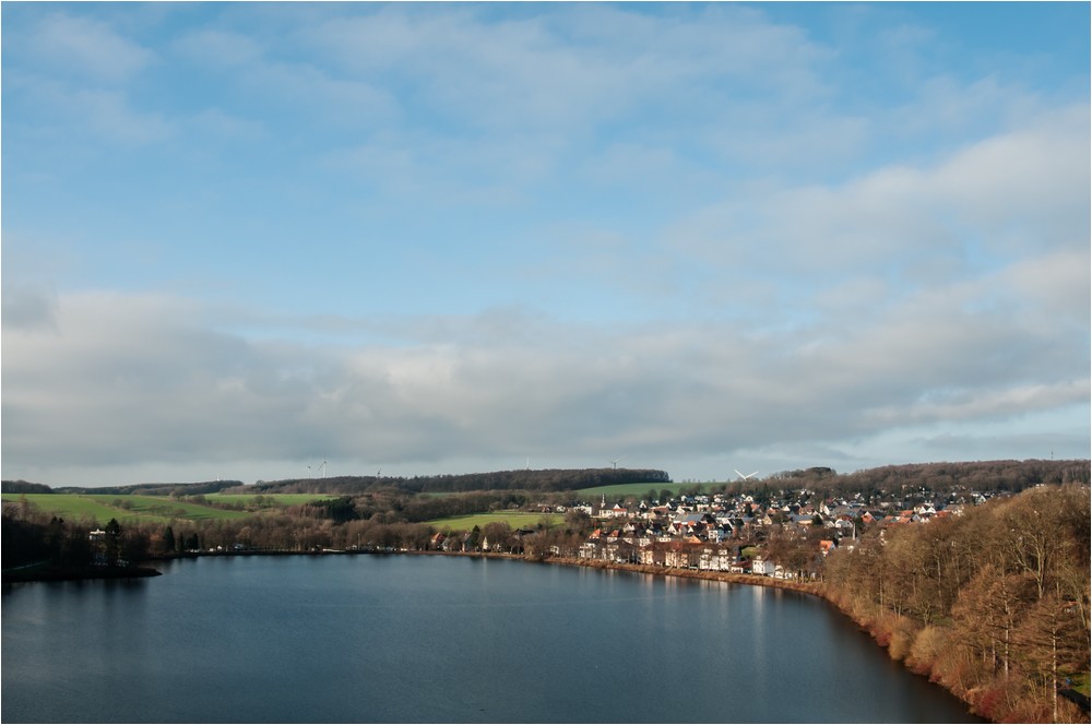 Das Ausgleichsbecken ...