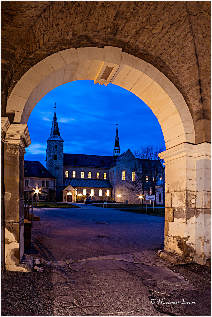 Das Benediktinerkloster  Huysburg.....