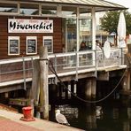 Das berühmte Café "Möwenschiet"   :-))