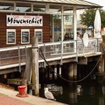 Das berühmte Café "Möwenschiet"   :-))