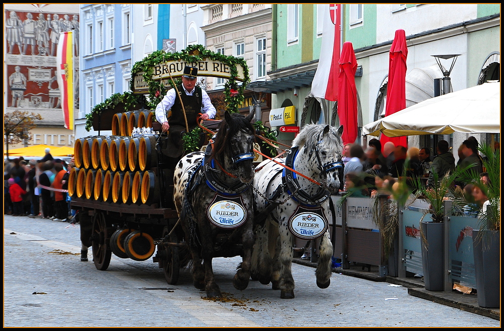 Das "Bier zum Sonntag" kommt gleich Faßweise ......