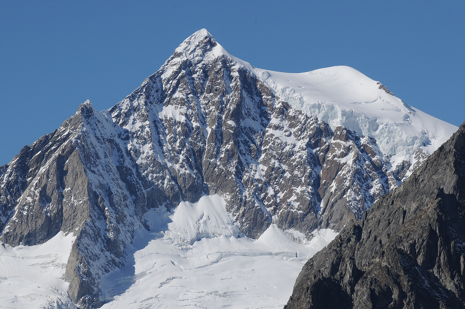 Das Bietschhorn Wallis 3967 m-