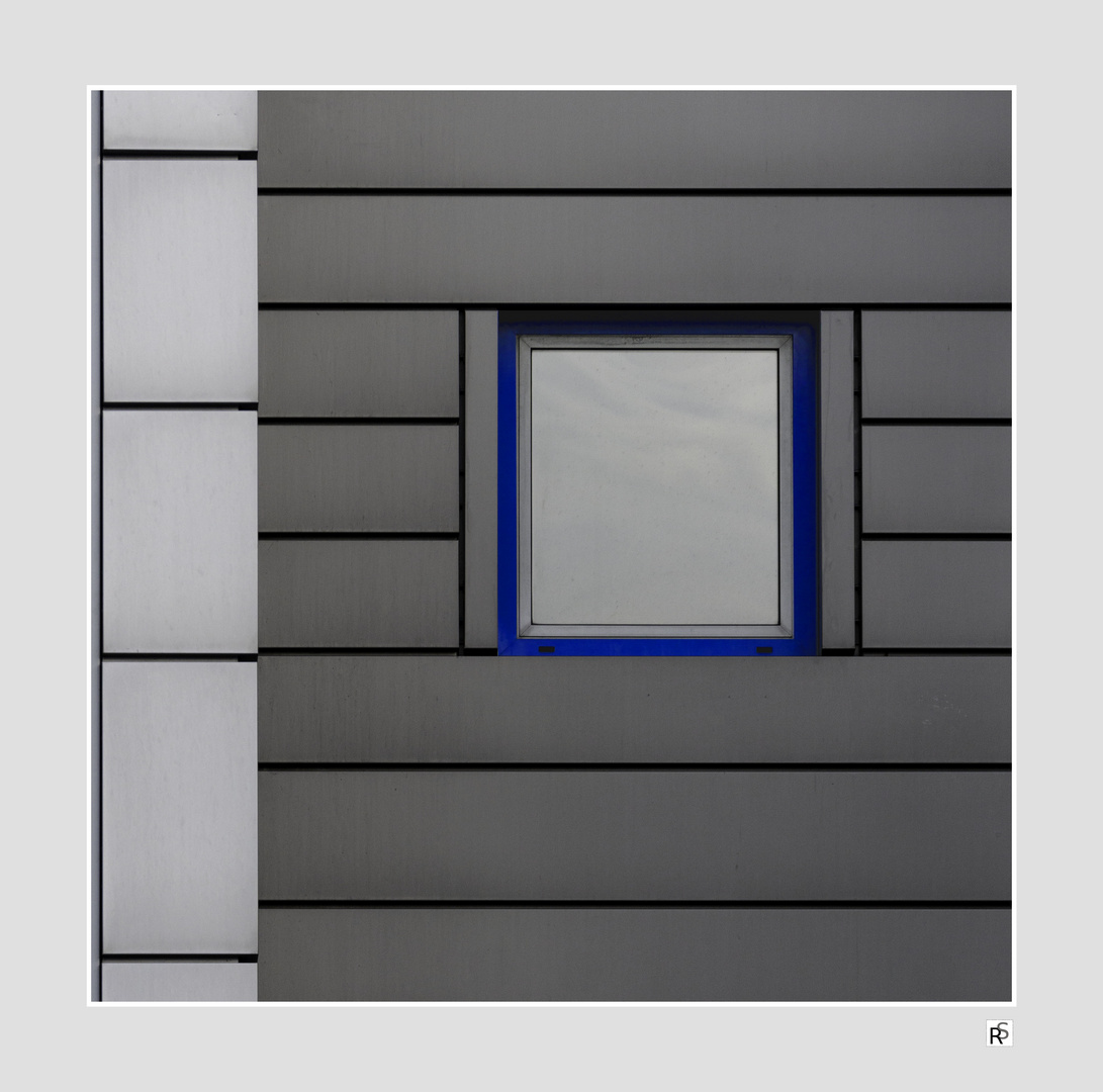 Das blaue Fenster Foto & Bild grafik, fine art