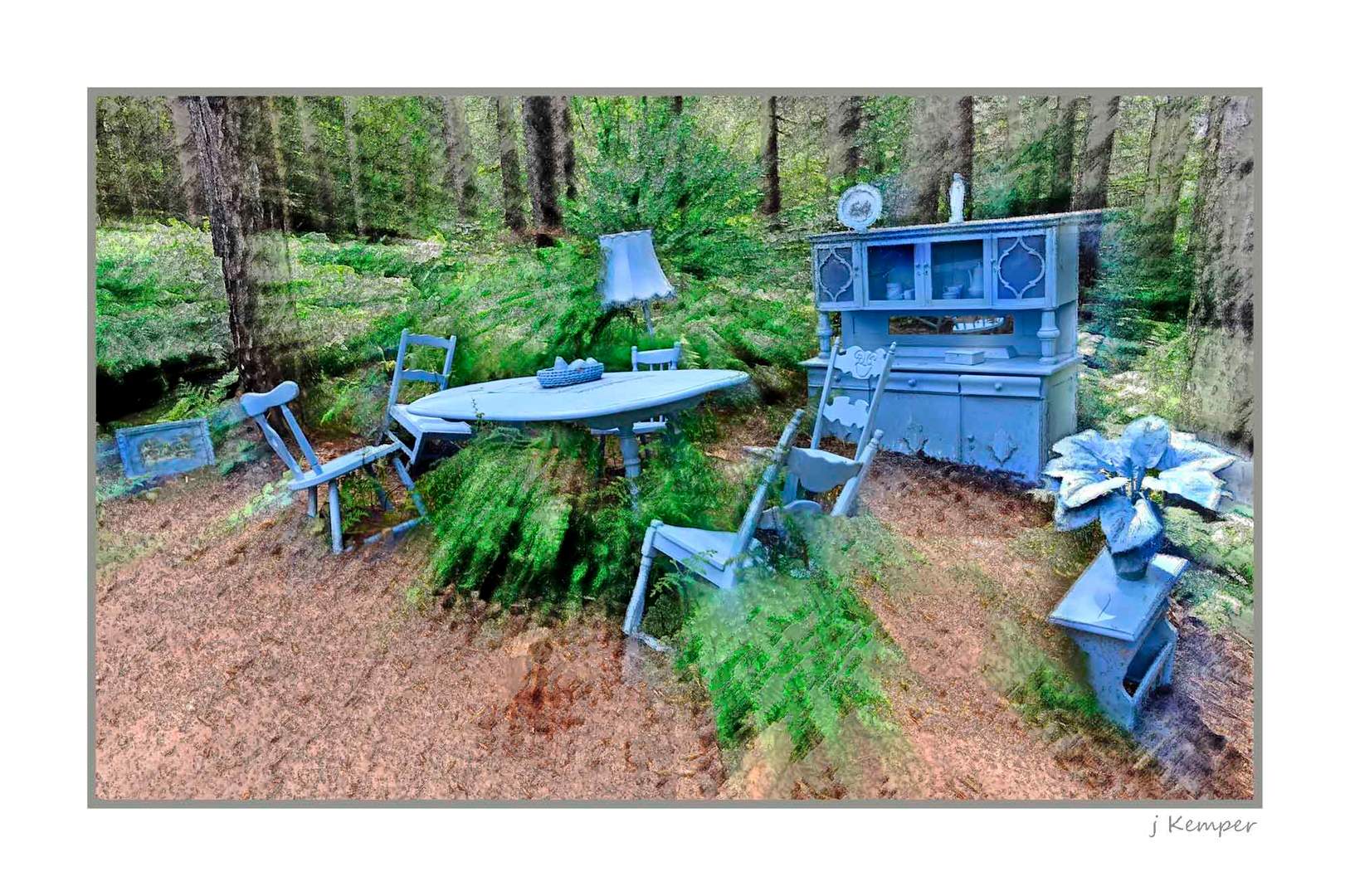 - das blaue Zimmer im Wald -