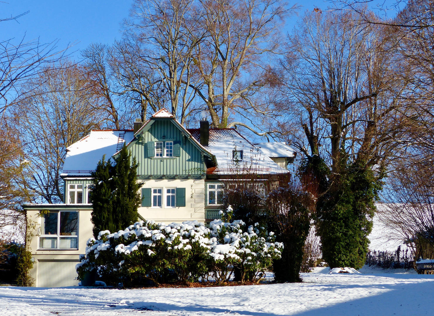 Das Bonsels Haus am Starnberger See - und Biene Maja