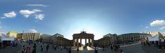 Das Brandenburger Tor im 360 Grad-Winkel