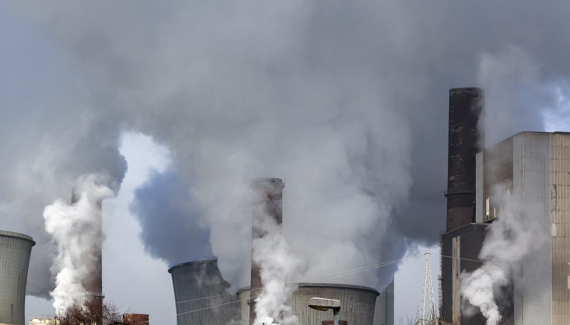 Das Braunkohlekraftwerk Niedeeraußem