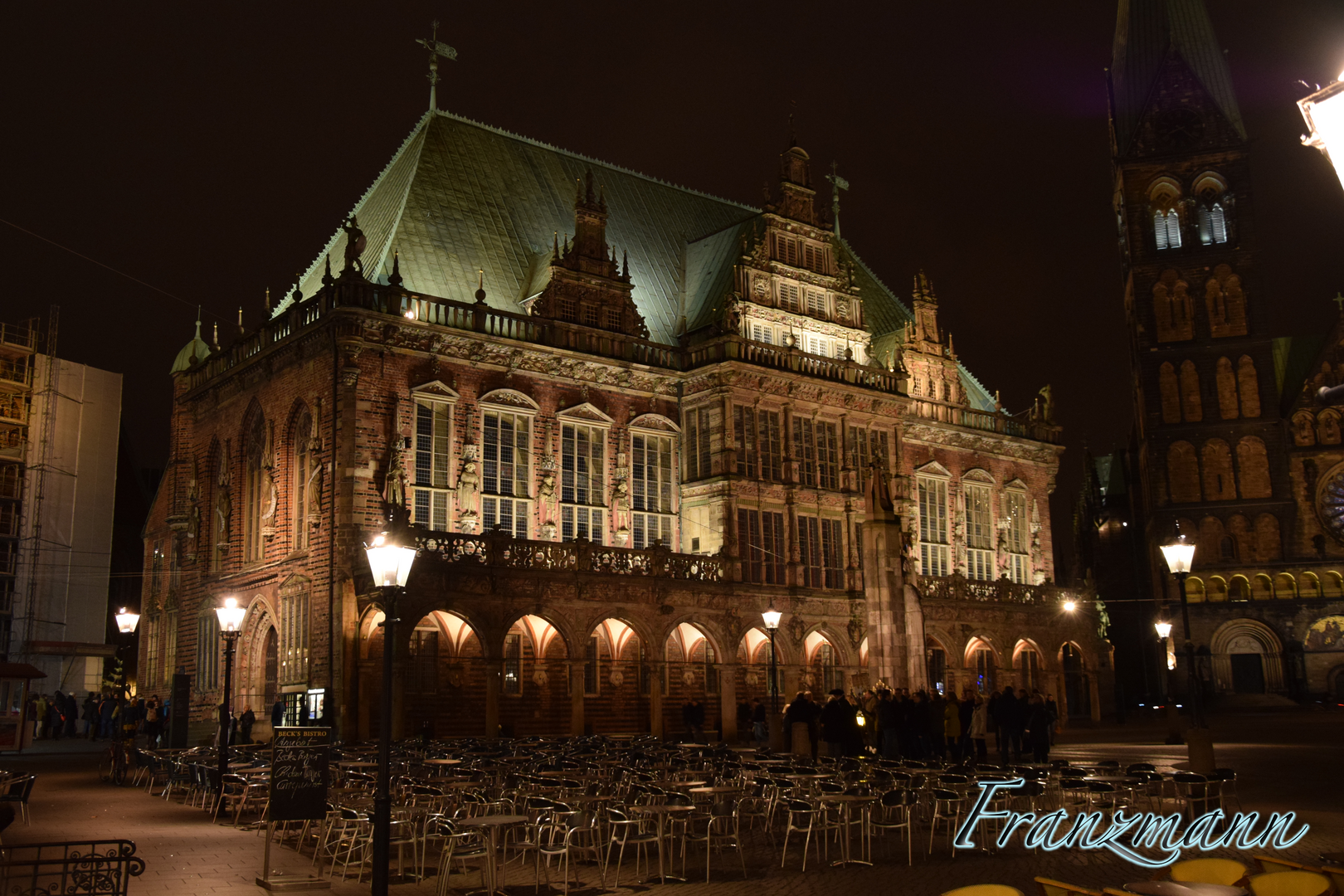 Das Bremer Rathaus bei Nacht