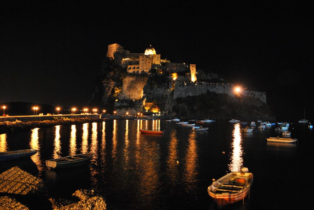 das Castello bei Nacht