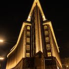 Das Chilehaus im Kontorviertel bei Nacht