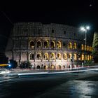 Das Colosseum bei Nacht