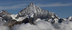 Das das 4505 m Hohe Weisshorn bei einer solchen "Wallissommerserie" folgt...