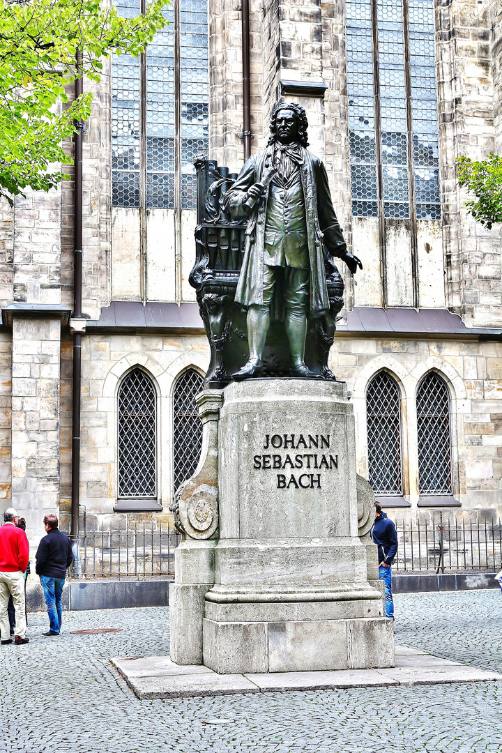 Das Denkmal  für den Thomaskantor Johann Sebastian Bach