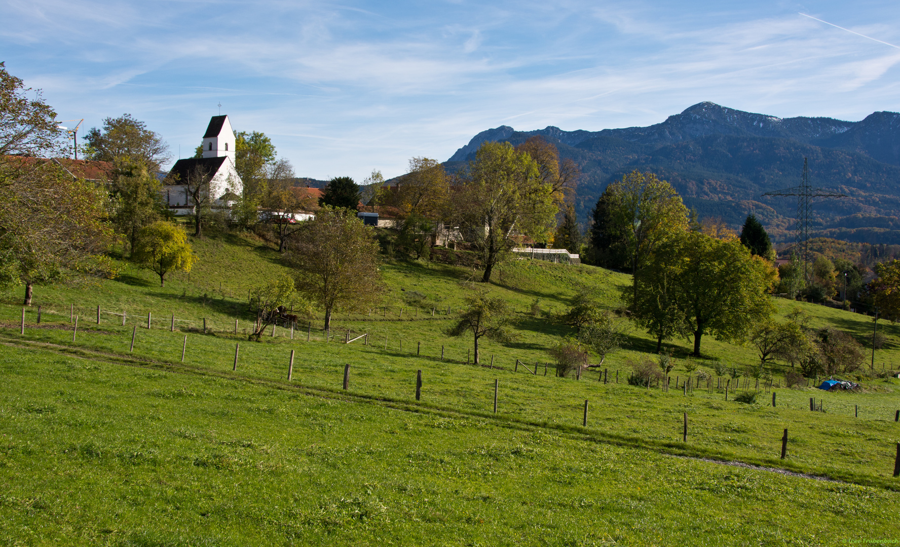 Das Dörfchen Hagen bei Murnau