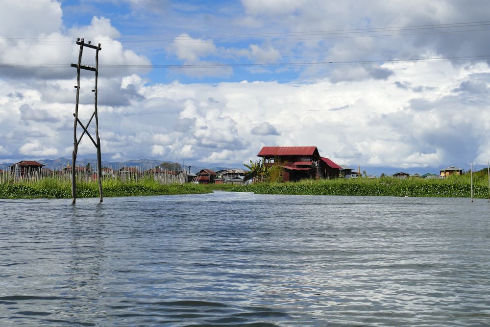 ...das Dorf am Inle See...