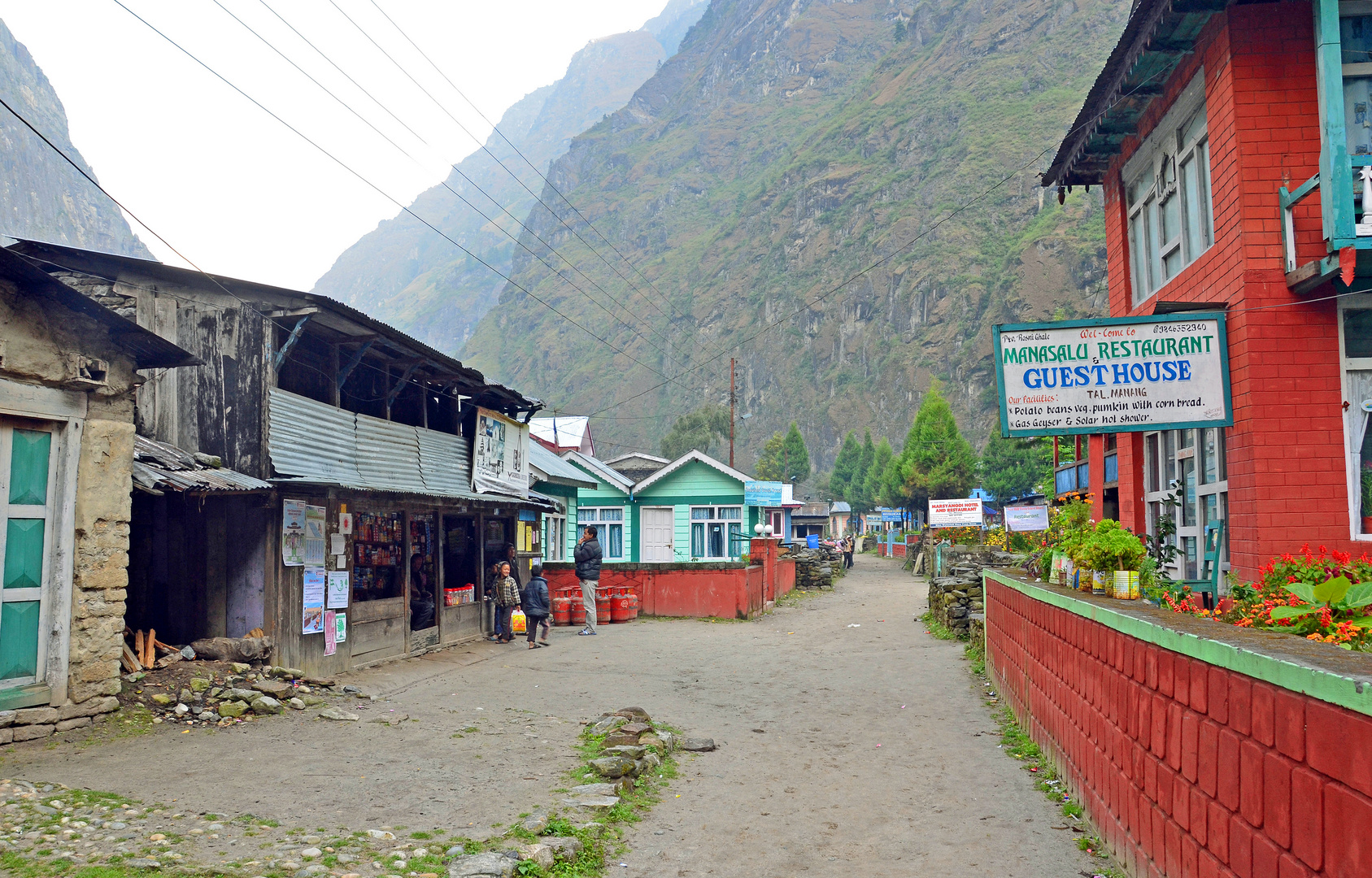 Das Dorf Tal am Ende des Manaslu-Treks