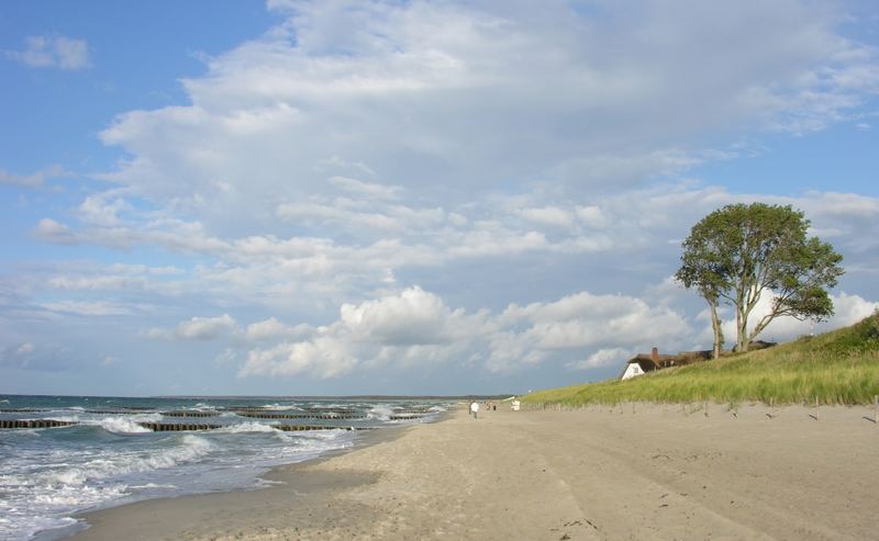 Das Dünenhaus in Ahrenshoop im September 2005