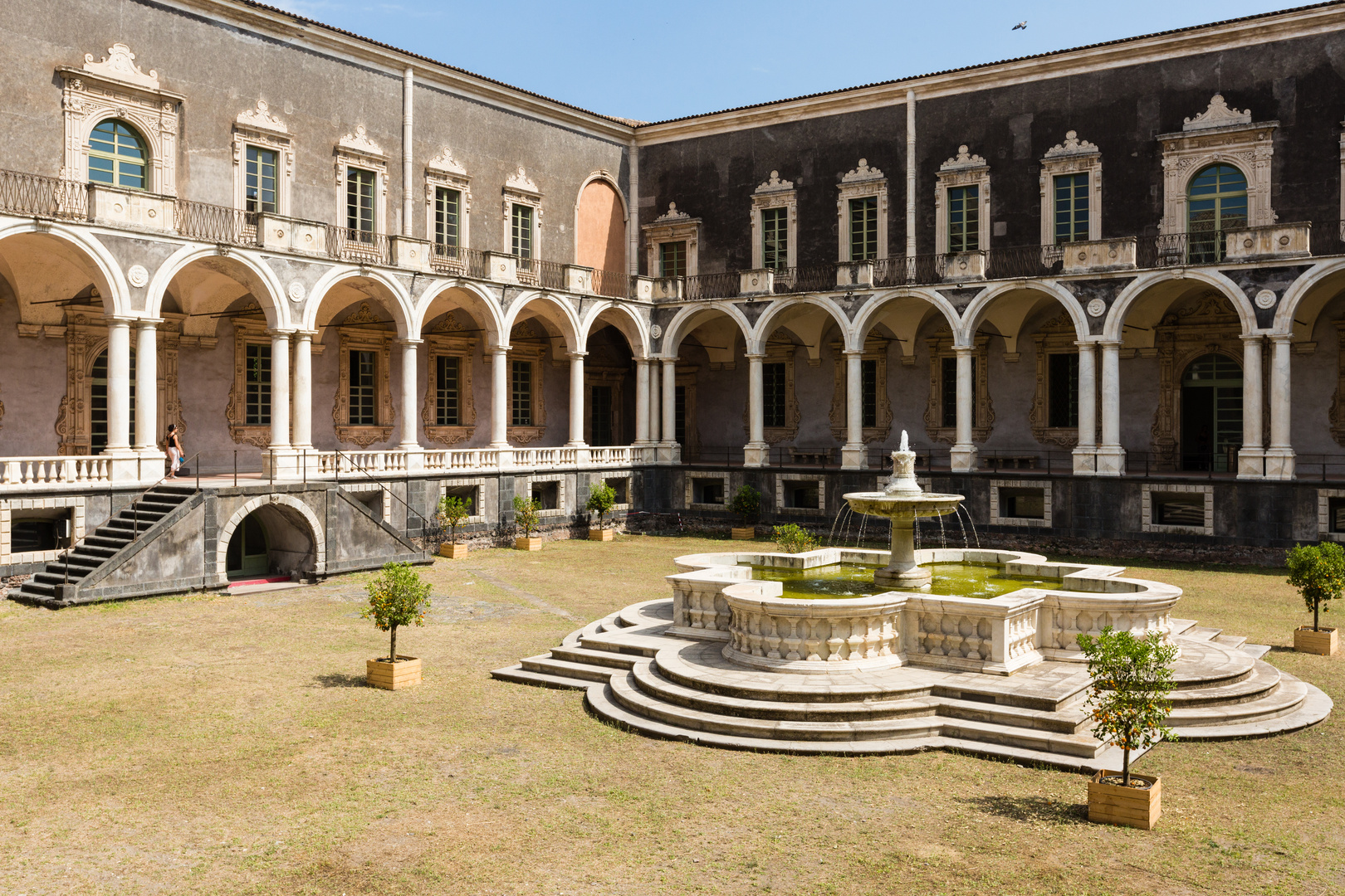 Das ehemalige Benediktinerkloster S. Nicolò l'Arena (2)