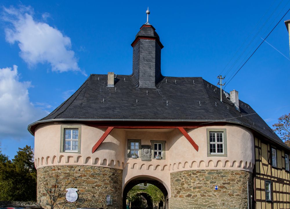Das Eingangshaus der Burg Runkel