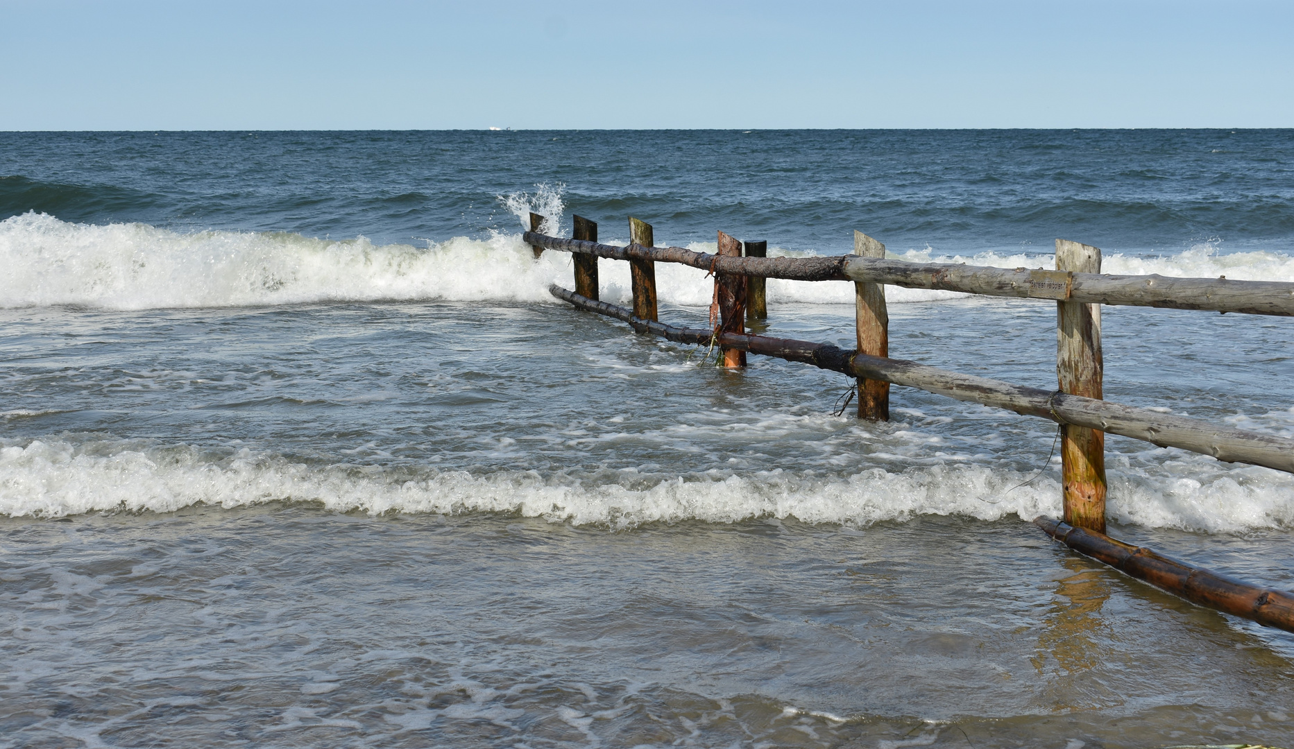 Das eingezäunte Meer